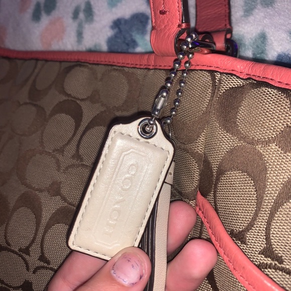 COACH BAG BUNDLES!! Two authentic coach purses - Picture 2 of 9